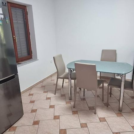 Apartman Flavio Skrbčići Eksteriør billede